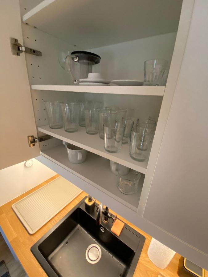 Komfortowy Apartament Z Parkingiem Вроцлав Экстерьер фото