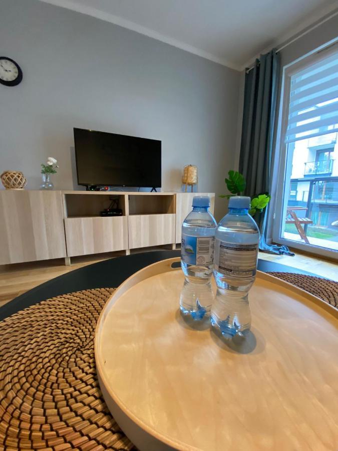 Komfortowy Apartament Z Parkingiem Вроцлав Экстерьер фото